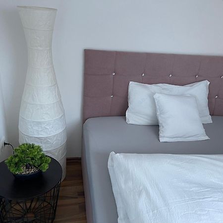Bequemes Einzelzimmer Im Herzen Von Kassel Exteriér fotografie