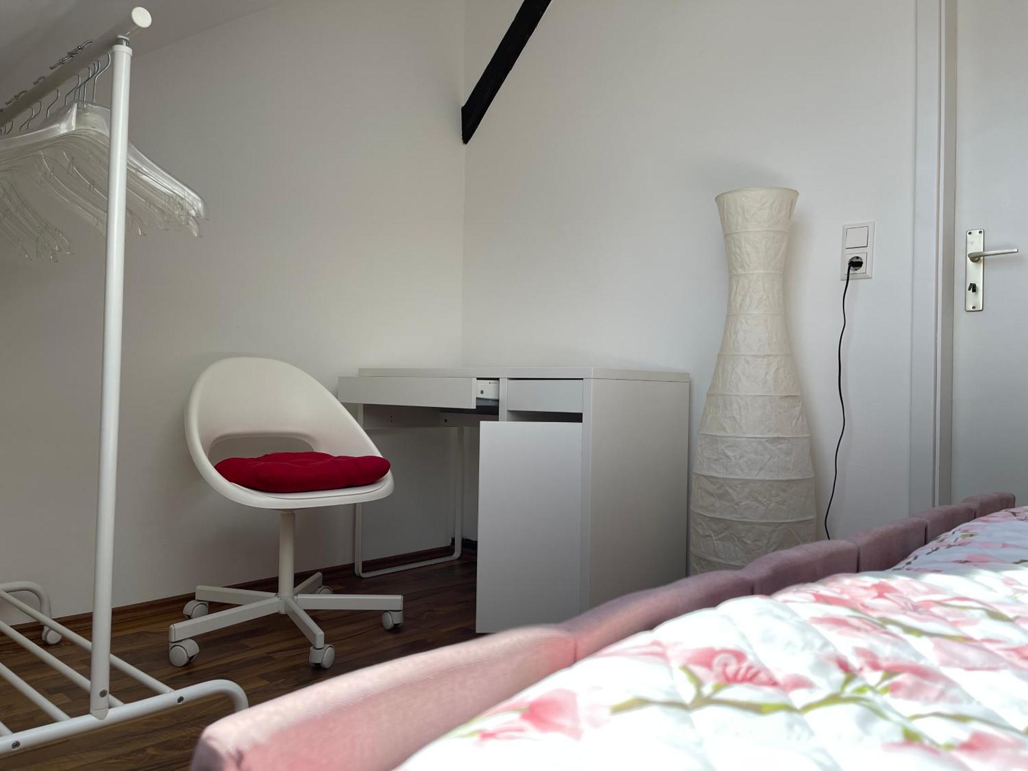 Bequemes Einzelzimmer Im Herzen Von Kassel Exteriér fotografie