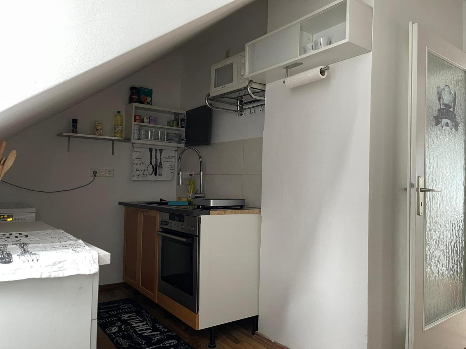 Bequemes Einzelzimmer Im Herzen Von Kassel Exteriér fotografie